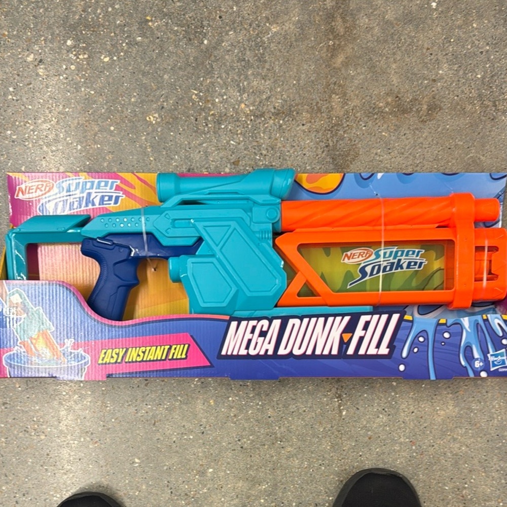 NERF Super Soaker Mega Dunk Fill Water Blaster - Blue and Orange